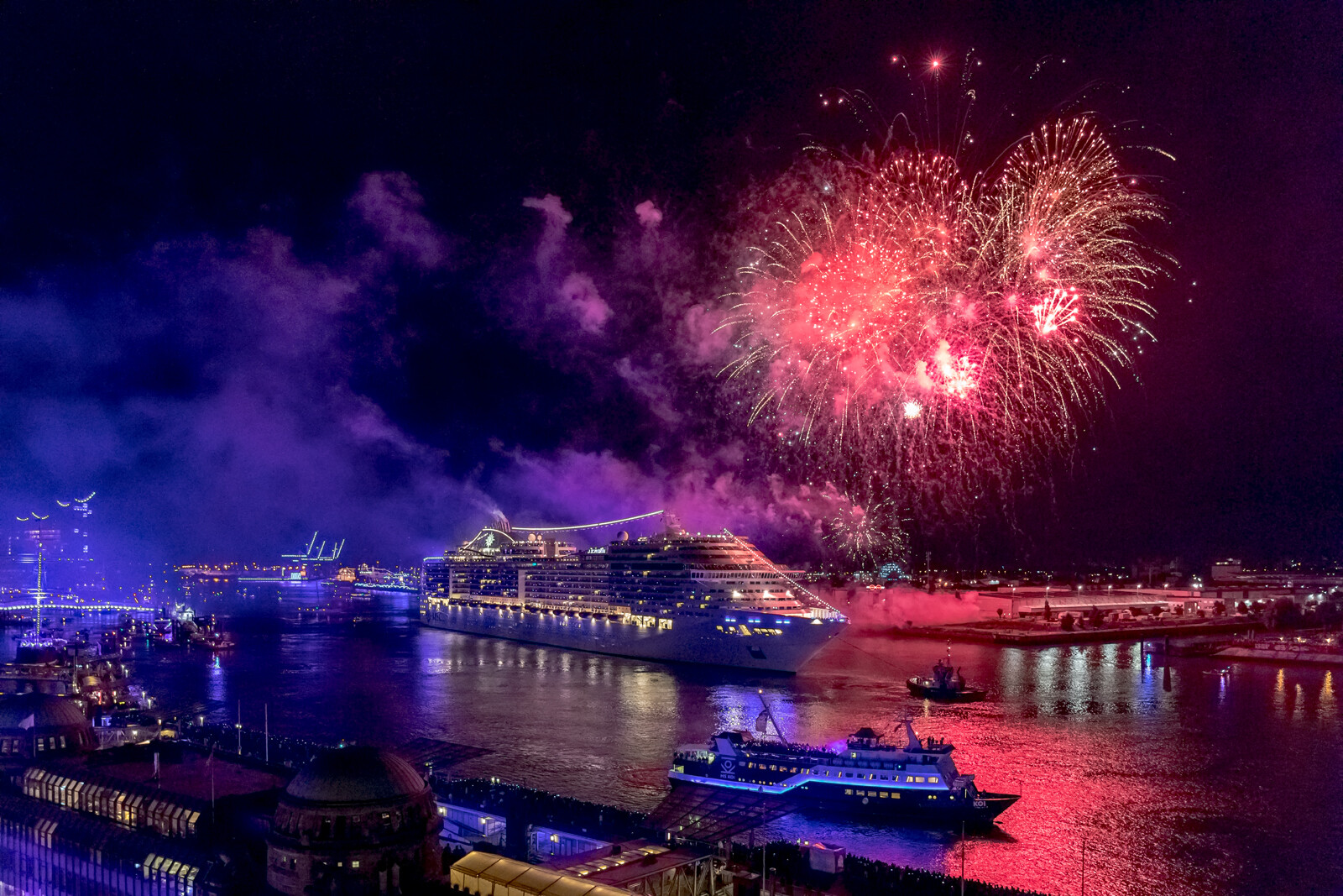 cruise days feuerwerk