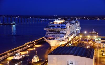 Aufschwimmen der MSC Virtuosa: MSC Cruises feiert den dritten Meilenstein im Schiffsbau innerhalb weniger Wochen