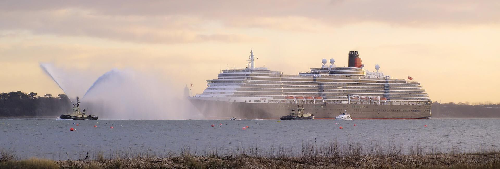 cruise lines in hamburg