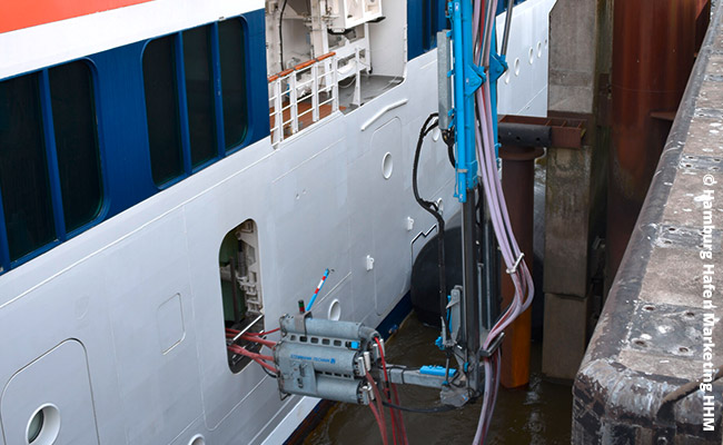 Landstromversorgung im Hamburger Hafen